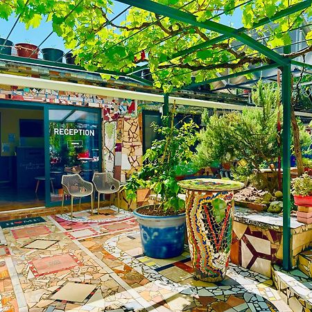 פולה Hostel Art & Joy מראה חיצוני תמונה