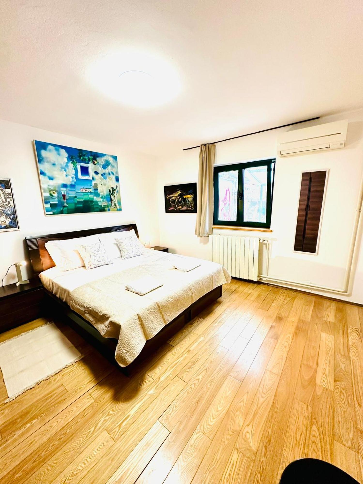 פולה Hostel Art & Joy מראה חיצוני תמונה